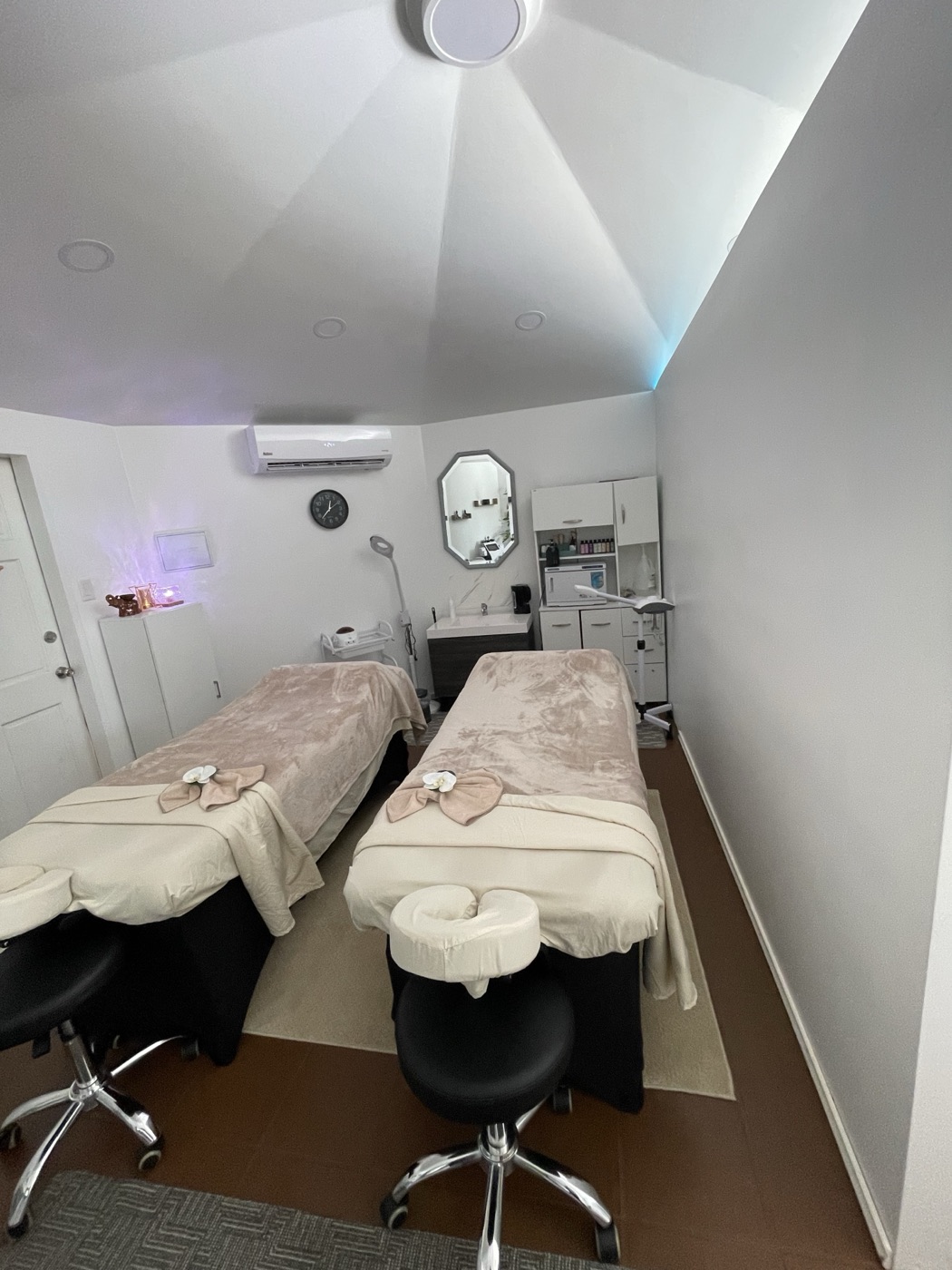 Zia's Healing Touch spa interior and treatment space